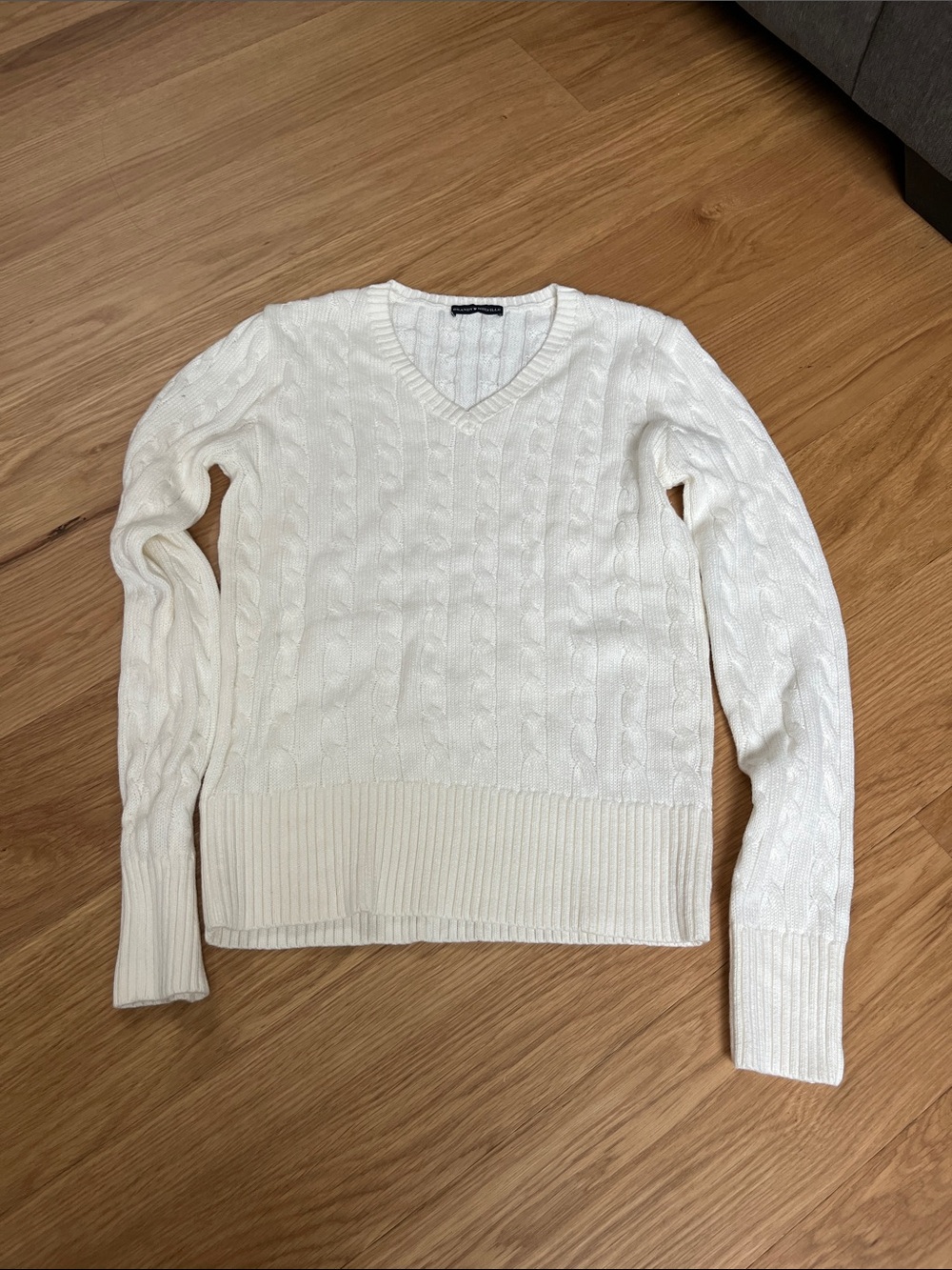 Brandy Melville Ida Cotton  Ivory Cable-Knit V-Neck Sweater size O/S